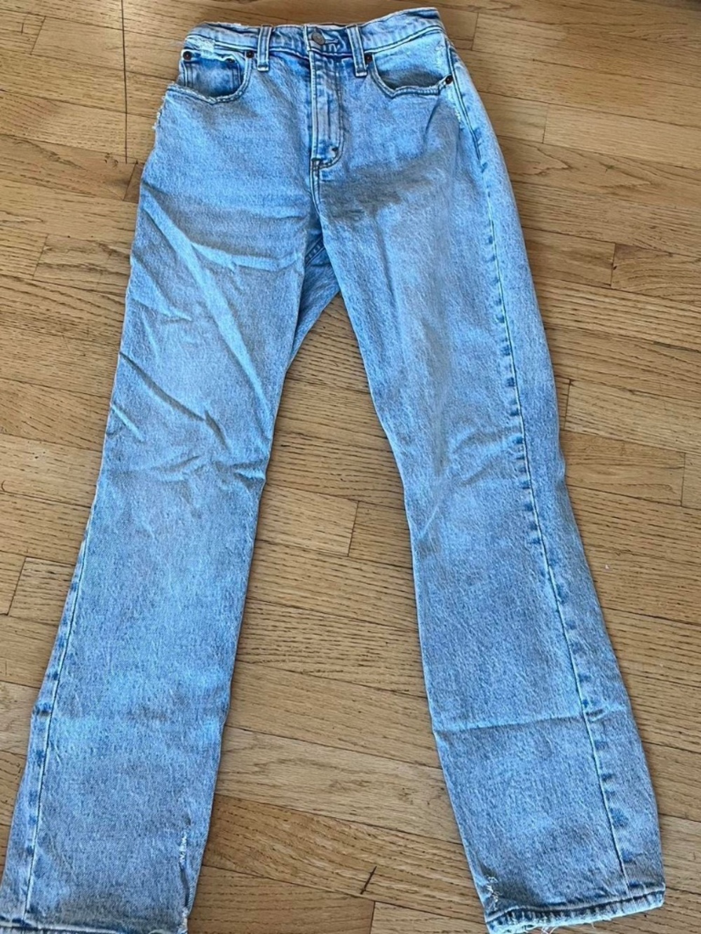Abercrombie & Fitch Women's 90s straight ultra high rise Jeans